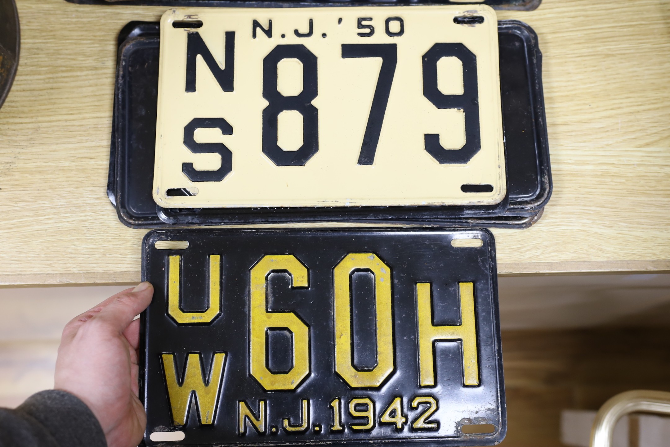 Eighteen mixed New York number plates from 1920's to 1950's (18)
